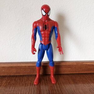 Marvel Spider-Man 11 inch action figure boys toy Hasbro red blue classic plastic